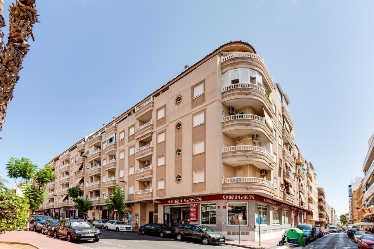 Apartamento Caballero De Rodas Torrevieja Exteriér fotografie