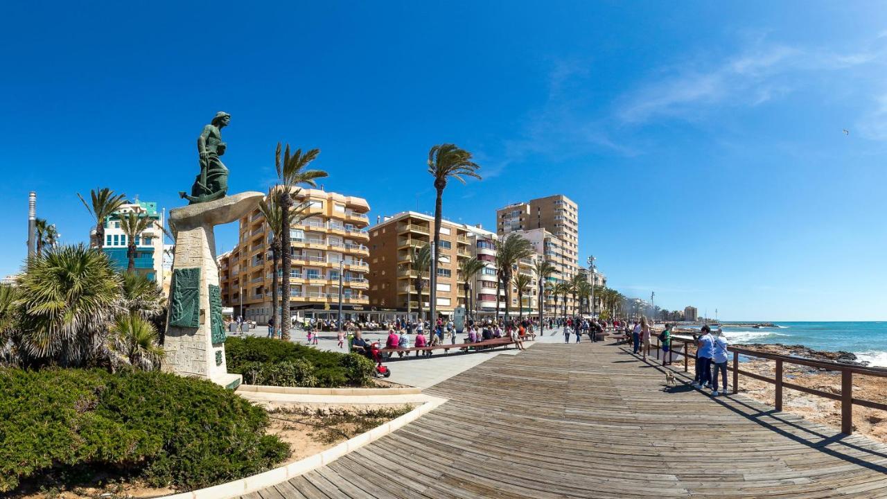 Apartamento Caballero De Rodas Torrevieja Exteriér fotografie