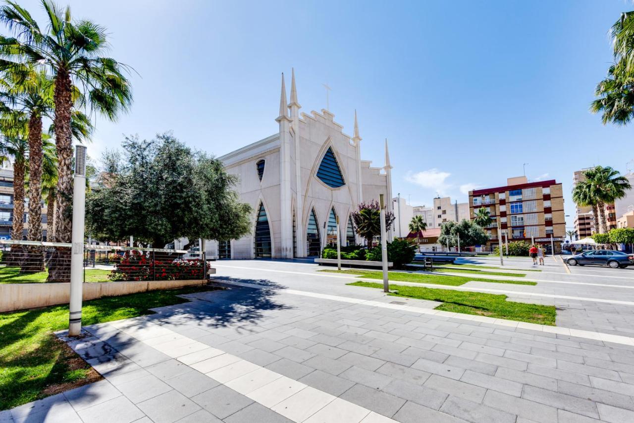 Apartamento Caballero De Rodas Torrevieja Exteriér fotografie