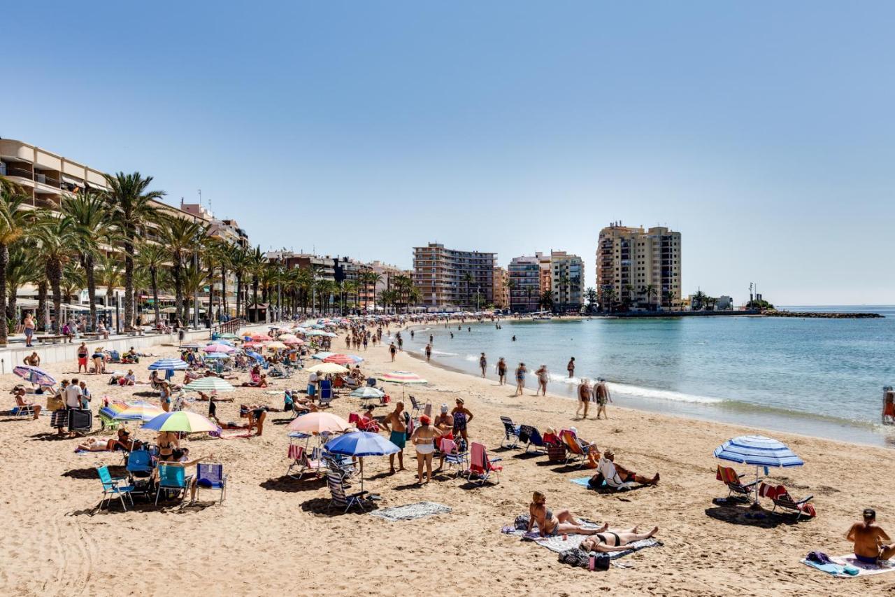 Apartamento Caballero De Rodas Torrevieja Exteriér fotografie