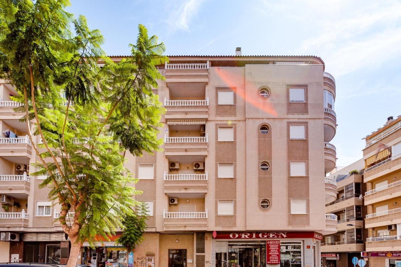 Apartamento Caballero De Rodas Torrevieja Exteriér fotografie